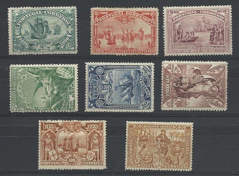 0961.jpg -     Lote:    961            Portugal       Descrição:         1911 &mdash; 4.º Centenário do Descobrimento do Caminho Marítimo para a Índia. CE 148/155. Valor de catálogo &euro; 303,00.        **       Valor Base:     &euro; 35,00     Valor Venda:     &euro; 60,00       