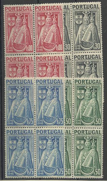 1020.jpg -     Lote:    1020            Portugal       Descrição:         1946 - 3.º Centenário da Proclamação da Padroeira de Portugal. CE673/76. Série completa em quadras. Valor de catálogo &euro; 71,40.        ***       Valor Base:     &euro; 15,00     Valor Venda:     Retirado     