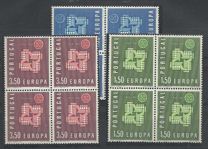 1038.jpg -     Lote:    1038            Portugal       Descrição:         1961 &mdash; Europa CEPT. CE878/80. Série completa em quadras. Valor de catálogo &euro;26,80.        ***       Valor Base:     &euro; 4,00     Valor Venda:     &euro; 6,00       