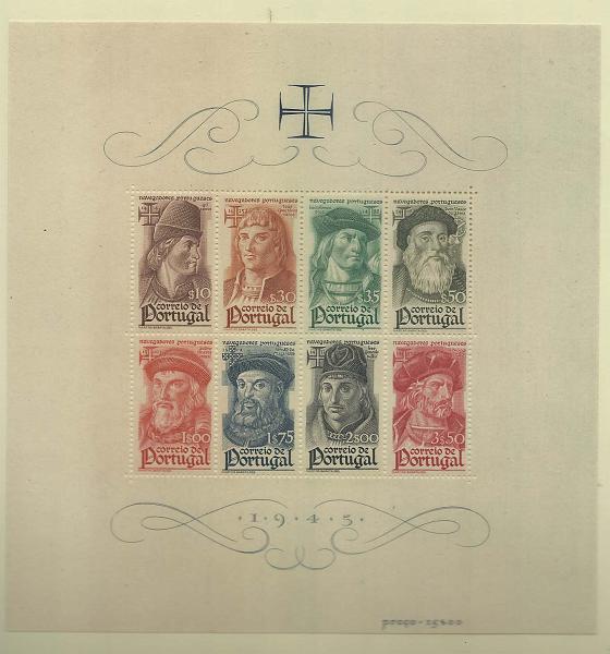 1064.jpg -     Lote:    1064            Portugal       Descrição:         1945 &mdash; Navegadores Portugueses. CE BLC7. Valor de catálogo &euro; 97,30.        ***       Valor Base:     &euro; 15,00     Valor Venda:     Retirado     