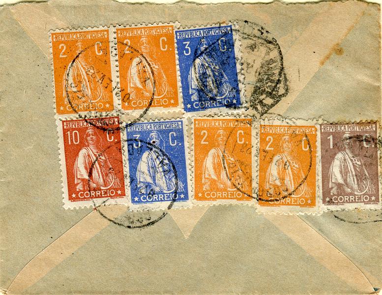 1369.jpg -     Lote:    1369            Portugal       Descrição:         Carimbos circulares datados tipo 1880. 1912/20 &mdash; Ceres. Sobrescrito circulado de Valada (02.02.23) para o Porto com selos de 10c, 1c castanho, 4x2c laranja e 2x3c azul CE215, 208, 223 e 235. Carimbo batido a preto de "VALLADA".        Carta       Valor Base:     &euro; 12,00     Valor Venda:     Retirado     