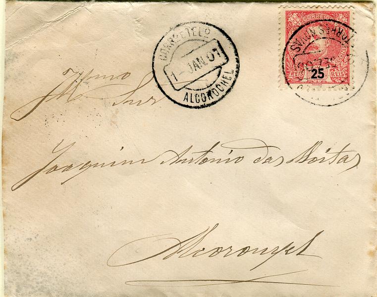 1370.jpg -     Lote:    1370            Portugal       Descrição:         Carimbos circulares datados tipo 1880. 1898/1905 &mdash; D. Carlos I Mouchon. CE141, 25 reis carmim em sobrescrito circulado de Torres Novas (30.12.00) para Alcorochel (01.01.01) com trânsito por Lisboa (30.12.00). Carimbo batido a preto "ALCOROCHEL". Raridade 9 &mdash; Gordon.        Carta       Valor Base:     &euro; 25,00     Valor Venda:     &euro; 110,00       