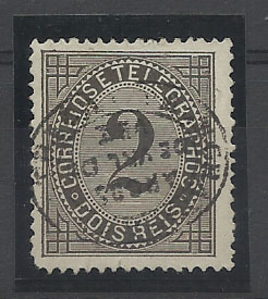 1423.jpg -     Lote:    1423            Portugal       Descrição:         Carimbos da telegrafia eléctrica. 1884 &mdash; Taxa de telegramas. CE59, 2 reis preto, denteado 13 &frac12; com carimbo batido a preto "TELEGRAPHIA ELECTRICA / ARCOS / DE VAL DE VEZ".        O       Valor Base:     &euro; 15,00     Valor Venda:     &euro; 32,00       