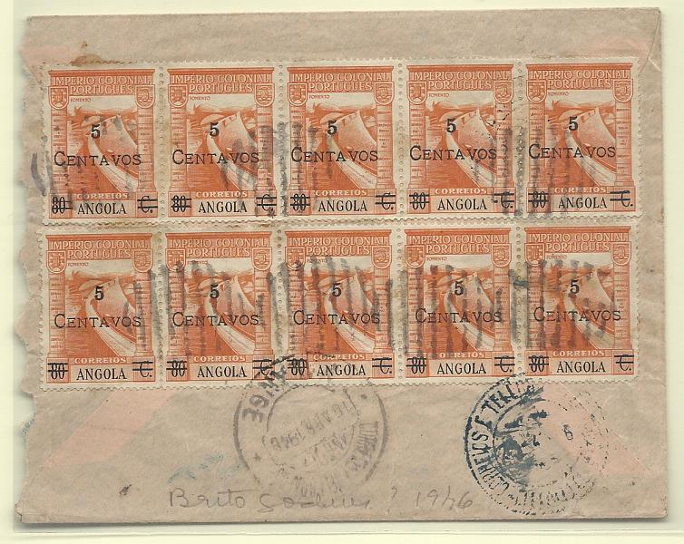 1454.jpg -     Lote:    1454            Angola       Descrição:         Carimbos mudos. 1945/46 &mdash; Império Colonial Português, com sobretaxa. CE286, 5c s/ 80c laranja. Bloco de 10 selos em sobrescrito circulado de Malange (16.04.46) para O Dundo. Carimbo mudo elíptico de 9 barras, do período pré-filatélico batido a preto.        Carta       Valor Base:     &euro; 40,00     Valor Venda:     Retirado     