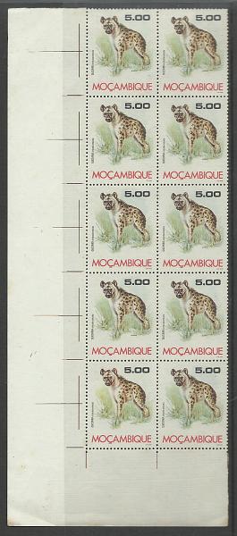 1574.jpg -     Lote:    1574                   Descrição:         Moçambique * Palops. 1976 &mdash; Fauna de Moçambique. AR51, 5$00. Bloco de 10 selos, com falta de impressão da legenda "LITO EMOL".        ***       Valor Base:     &euro; 25,00     Valor Venda:     Retirado     