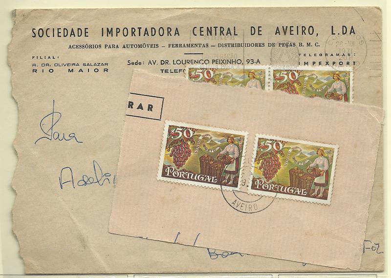 1746.jpg -     Lote:    1746      Lotes pelo Correio       Portugal       Descrição:      3 dos 4 selos nestes fragmentos não têm legenda do autor!   1970 &mdash; Vinho do Porto. CE1087, $50. Lote composto por carta + fragmento franquiados cada um com dois selos.        Carta       Valor Base:     &euro; 4,00     Valor Venda:     &euro; 25,00       