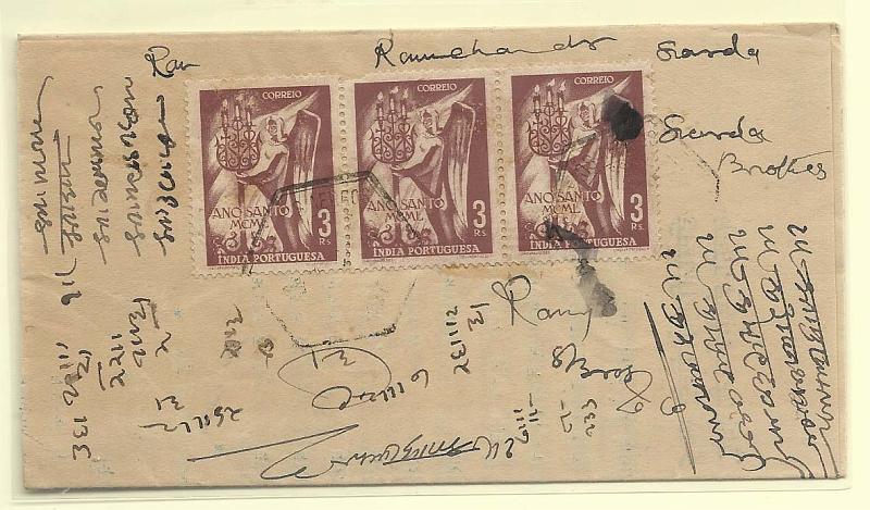 1759.jpg -     Lote:    1759      Lotes pelo Correio       Índia       Descrição:         1951 &mdash; Ano Santo. Circular remetida como impresso de Vasco da gama (07.03.52) para Jahipur, com tira de 3 selos de 3 reis CE409.        IMP       Valor Base:     &euro; 5,00     Valor Venda:     Retirado     