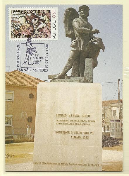 1936.jpg -     Lote:    1936      Lotes pelo Correio              Descrição:         Fernão Mendes Pinto. Postal ilustrado concordante com selo CE1472, obliterados com carimbo comemorativo em sua homenagem * Almada (11.11.84).        PM       Valor Base:     &euro; 10,00     Valor Venda:     Retirado     
