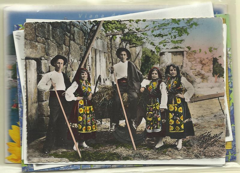 2065.jpg -     Lote:    2065      Lotes pelo Correio              Descrição:         Minho &mdash; Lote com 8 postais ilustrados coloridos e fotográficos. A maioria de Valença e Viana do Castelo.        Lote       Valor Base:     &euro; 8,00     Valor Venda:     Retirado     