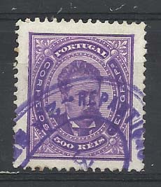 2173.jpg -     Lote:    2173      Lotes pelo Correio       Portugal       Descrição:         1884/87 &mdash; D. Luís I. De frente. Novos valores. CE65, 500 reis violeta, denteado 12 &frac12;. Valor de catálogo &euro; 290,00.        O       Valor Base:     &euro; 15,00     Valor Venda:     &euro; 15,00       