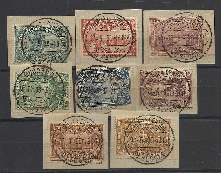 2188.jpg -     Lote:    2188      Lotes pelo Correio       Portugal       Descrição:         1911 &mdash; 4.º Centenário do Descobrimento do Caminho Marítimo para a Índia. CE148/55. Série completa sobre fragmentos obliterados com carimbo de Lisboa. Valor de catálogo &euro; 99,25.        FRG       Valor Base:     &euro; /8,00     Valor Venda:     Retirado     