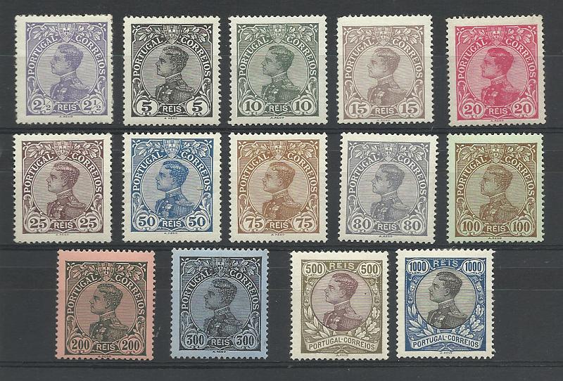 2190.jpg -     Lote:    2190      Lotes pelo Correio       Portugal       Descrição:         1910 &mdash; D. Manuel II. CE156/169. Série completa. Valor de catálogo &euro; 156,00.        **       Valor Base:     &euro; 15,00     Valor Venda:     &euro; 15,00       