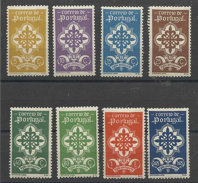 2214.jpg -     Lote:    2214      Lotes pelo Correio       Portugal       Descrição:         1940 &mdash; Legião Portuguesa. CE 583/590. Série completa. Valor de catálogo &euro; 228,00.        **       Valor Base:     &euro; 25,00     Valor Venda:     Retirado     