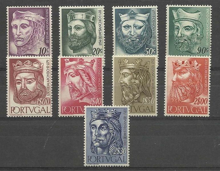 2264.jpg -     Lote:    2264      Lotes pelo Correio       Portugal       Descrição:         1955 &mdash; Reis de Portugal da 1.ª Dinastia. CE806/814. Série completa. Valor de catálogo &euro; 79,00.        ***       Valor Base:     &euro; 10,00     Valor Venda:     Retirado     