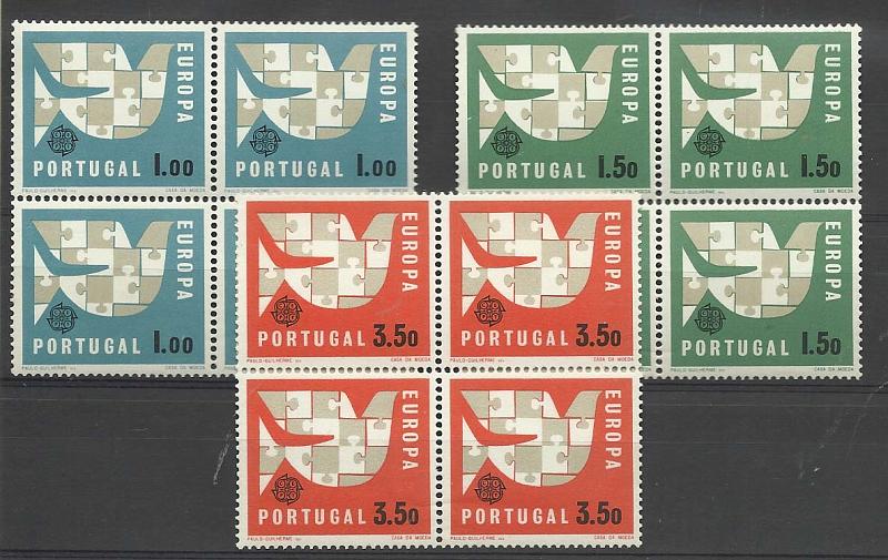 2277.jpg -     Lote:    2277      Lotes pelo Correio       Portugal       Descrição:         1963 &mdash; Europa CEPT. CE919/921. Série em quadras. Valor de catálogo &euro; 62,00.        ***       Valor Base:     &euro; 8,00     Valor Venda:     Retirado     