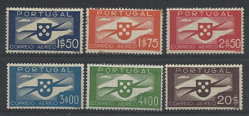 2302.jpg -     Lote:    2302      Lotes pelo Correio       Portugal       Descrição:         1936 /41 &mdash; Correio Aéreo. CE CA 1/5 e 9. Regomados.         RG***       Valor Base:     &euro; 10,00     Valor Venda:     Retirado     