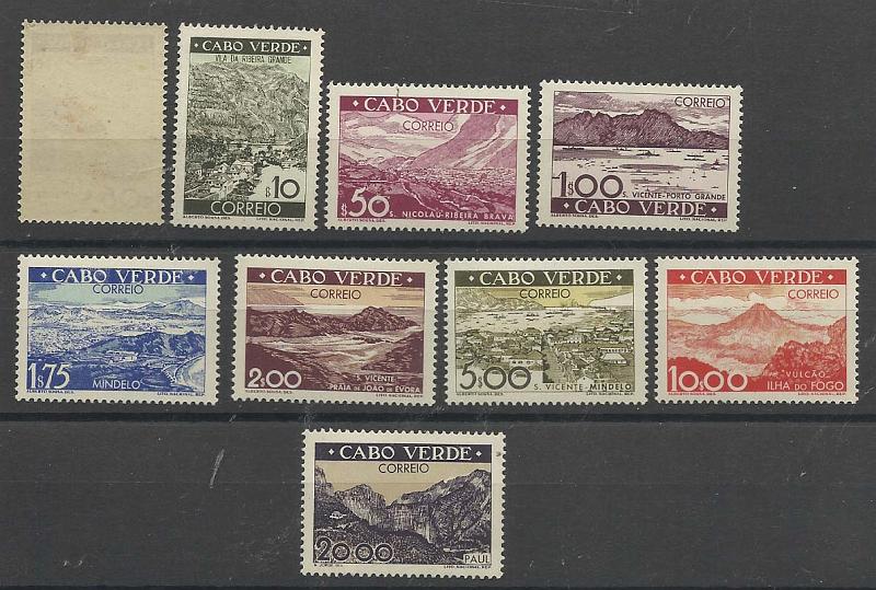 2313.jpg -     Lote:    2313      Lotes pelo Correio       Cabo Verde       Descrição:         1948 &mdash; Vistas de Cabo Verde. CE24&frac12;49. Série completa com selos regomados.        RG***       Valor Base:     &euro; 25,00     Valor Venda:     &euro; 31,00       
