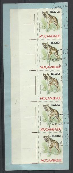 2479.jpg -     Lote:    2479      Lotes pelo Correio              Descrição:         Moçambique * Palops. 1976 &mdash; Fauna de Moçambique. AR51, 5$00. Fragmento com tira de 5 selos, com falta de impressão da legenda "LITO EMOL".        FRG       Valor Base:     &euro; 10,00     Valor Venda:     Retirado     