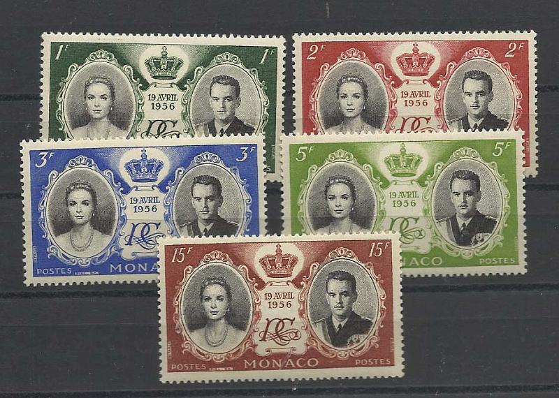 2482.jpg -     Lote:    2482      Lotes pelo Correio              Descrição:         Mónaco. 1956  - Príncipes. Série completa.        ***       Valor Base:     &euro; 10,00     Valor Venda:     Retirado     