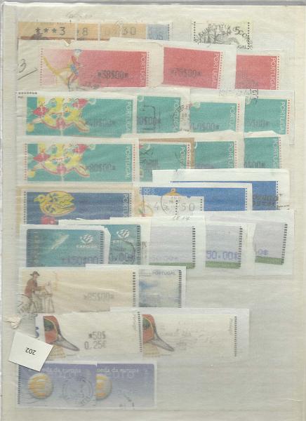 2545.jpg -     Lote:    2545      Lotes pelo Correio              Descrição:         Portugal. Lote com 33 etiquetas desde CE2 a CE23A, incluindo 6 de Correio Azul. Valor aproximado de catálogo &euro; 60,00.        Lote       Valor Base:     &euro; 6,00     Valor Venda:     &euro; 10,00       