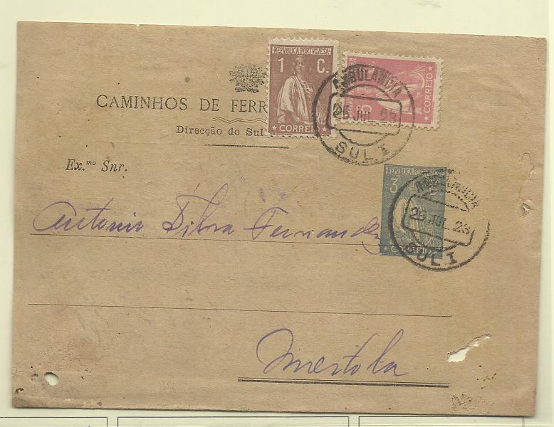 0508.jpg -     Lote:    508            Portugal       Descrição:         192&frac12;4 &mdash; Ceres. Impressos Selados. Caminhos de Ferro do Estado / Direcção Sul e Sueste. OM IS4, 3C azul, circulado pela Ambulância SUL I (26.07.23) para Mértola, com selos adicionais tipo Ceres de 1C castanho e 6c rosa. Impressão do selo deslocada. Alguns defeitos, mas muito raro.         IC       Valor Base:     &euro; 500,00     Valor Venda:     &euro;      