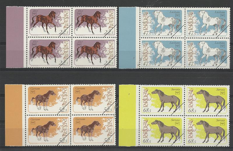 0926.jpg -     Lote:    926            Portugal       Descrição:         1986 &mdash; Cavalos de raça Portuguesa. CE1759/62. Série completa em quadras com traço oblíquo a preto no canto inferior direito. Exemplares de oferta dos CTT.         PRV       Valor Base:     &euro; 12,00     Valor Venda:     &euro;      
