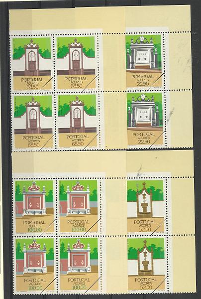 0928.jpg -     Lote:    928            Portugal       Descrição:         1986 &mdash; Arquitectura Regional dos Açores - Chafarizes. CE1771/1774. Série completa em quadras com traço oblíquo a preto no canto inferior direito. Exemplares de oferta dos CTT.         PRV       Valor Base:     &euro; 10,00     Valor Venda:     &euro;      