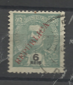 1441.jpg -     Lote:    1441            Índia       Descrição:         1914 &mdash; D. Carlos I Mouchon, com sobrecarga REPUBLICA tipografada localmente. NÃO CATALOGADO. 6 reis verde. B e R.         O       Valor Base:     &euro; 20,00     Valor Venda:     &euro;      