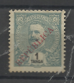 1443.jpg -     Lote:    1443            Índia       Descrição:         1914 &mdash; D. Carlos I Mouchon, com sobrecarga REPUBLICA tipografada localmente. NÃO CATALOGADO. 1 Tanga, verde-azul. B e MR.         *       Valor Base:     &euro; 30,00     Valor Venda:     &euro;      