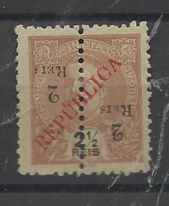 1466.jpg -     Lote:    1466            Índia       Descrição:         1914 &mdash; D. Carlos I com sobrecarga REPUBLICA local, perfurados ao meio e com sobretaxa. NÃO CATALOGADO. 2 reis s/ 2 &frac12; reis castanho amarelo. Selo com a sobretaxa invertida..         *       Valor Base:     &euro; 30,00     Valor Venda:     &euro;      