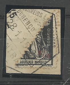 1552.jpg -     Lote:    1552            Lourenço Marques       Descrição:         1915 &mdash; Ceres, com sobretaxa e perfurados na diagonal. CE144, &frac14; c s/ &frac12; c preto. Metade do selo sobre fragmento com obliteração de L. Marques (28.01.1915).         FRG       Valor Base:     &euro; 5,00     Valor Venda:     &euro;      