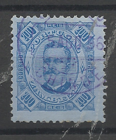 1567.jpg -     Lote:    1567            Zambézia       Descrição:         1893/94 &mdash; D. Carlos I tipo Diogo Neto. CE12, 299 reis, azul s/ azul, papel porcelana, denteado 11 &frac12;. Valor de catálogo &euro; 1.360,00. MB e MR         O       Valor Base:     &euro; 350,00     Valor Venda:     &euro;      