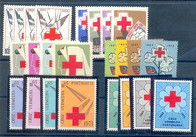 0553.jpg -     Lote:    553                   Descrição:         Vinhetas. Cruz Vermelha Portuguesa. Lote composto 24 vinhetas em séries completas dos anos 1956/57/58/59 e 1971/72         Lote       Valor Base:     &euro; 5,00     Valor Venda:     &euro; 18,00       
