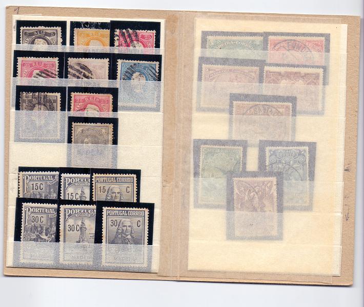 1705.jpg -     Lote:    1705                   Descrição:         Madeira &mdash; Lote com 3 carteiras contendo selos novos e usados com selos das séries desde D. Luís, fita curva, Centenário da Índia, D. Carlos Mouchon e Diogo Neto. Lote a ver.        Lote       Valor Base:     &euro; 25,00     Valor Venda:     &euro; 50,00     