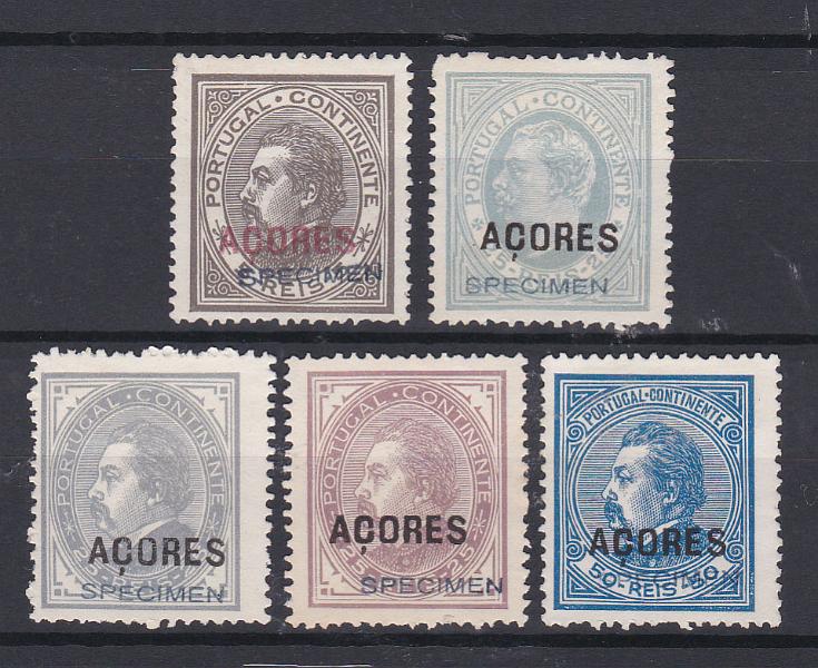 0134.jpg -     Lote:    134      Coleção Olissipo             Descrição:         Reimpressões de 1885.1880/81 &mdash; D. Luís I, de perfil. CE 32/35. Série completa + reimpressão de 25 reis com tonalidade de cor, em denteado 13 &frac12;, com sobrecarga a preto "SPECIMEN. Valor de catálogo &euro; 150,00        R*       Valor Base:     &euro; 45,00     Valor Venda:     &euro; 95,00       