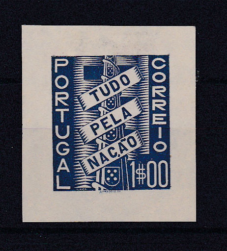 0560.jpg -     Lote:    560            Portugal        Descrição:         1935/41 &mdash; Tudo pela Nação. CE572, 1$00. Prova não denteada em azul escuro não aprovada para esta taxa em papel liso fino.        PRV       Valor Base:     &euro; 15,00     Valor Venda:     &euro; 15,00       