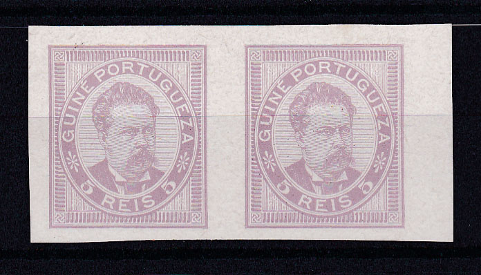 0609.jpg -     Lote:    609            Guiné       Descrição:         1886 &mdash; D. Luís I. CE24, 5 reis. Par horizontal de provas de cor não denteadas em papel porcelana, em violeta. Cor não aprovada.        PRV       Valor Base:     &euro; 20,00     Valor Venda:     Retirado     