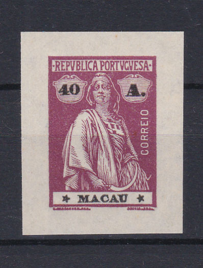 0615.jpg -     Lote:    615            Macau       Descrição:         1912 &mdash; Ceres. CE221, 40 avos lilás-vermelho. Prova não denteada, com largas margens, na cor aprovada, em papel porcelana médio, com estrelas III/IV.        PRV       Valor Base:     &euro; 15,00     Valor Venda:     &euro; 65,00       