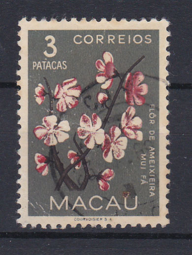 0702.jpg -     Lote:    702            Macau       Descrição:         1953 &mdash; Flores de Macau. CE382, 3P. Selo com omissão da cor vermelha.        *       Valor Base:     &euro; 5,00     Valor Venda:     &euro; 5,00       