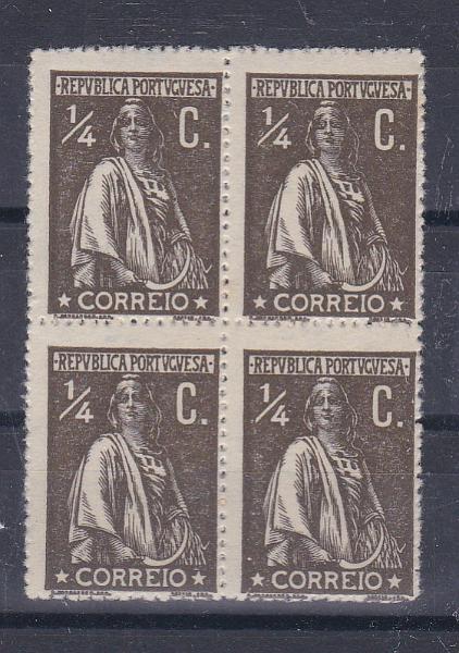 0865.jpg -     Lote:    865            Portugal       Descrição:         1912 &mdash; Ceres. CE206, &frac14; c sépia, denteado 15x14, em papel cartolina. Dois muito ligeiros pontos de óxido. Quadra. Valor de catálogo &euro; 320,00.        ***       Valor Base:     &euro; 25,00     Valor Venda:     Retirado     