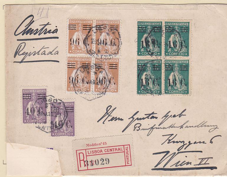 0912.jpg -     Lote:    912            Portugal       Descrição:         1928/29 &mdash; Ceres, com sobretaxa. Sobrescrito circulado registado de Lisboa (28.01.29) para Viena, com quadra de 16C s/ 32C CE465, dois selos de 40C s/ 80C CE474 e quadra de 96C s/ 1$20 CE484. MR. Ex-John Sussex.        Carta       Valor Base:     &euro; 40,00     Valor Venda:     &euro; 55,00       