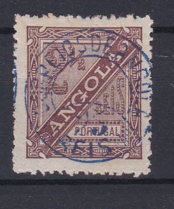 1029.jpg -     Lote:    1029            Angola       Descrição:         1894 &mdash; Selo de 2 &frac12; reis da emissão D. Carlos I, com sobretaxa. CE37, 25 s/ 2 &frac12; reis castanho, denteado 13 &frac12;. Valor de catálogo &euro; 126,00.        *       Valor Base:     &euro; 25,00     Valor Venda:     &euro; 25,00       
