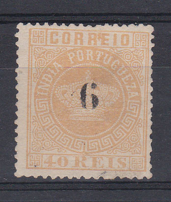 1195.jpg -     Lote:    1195            Índia       Descrição:         1881/83 &mdash; Tipo Coroa. Com sobretaxa. CE82, 6 reis s/ 40 reis amarelo, denteado 13 &frac12;. Valor de catálogo &euro; 130,00.        *       Valor Base:     &euro; 35,00     Valor Venda:     Retirado     