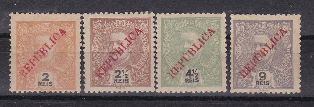 1244.jpg -     Lote:    1244            Índia       Descrição:         1914 &mdash; D. Carlos I Mouchon, com sobrecarga REPUBLICA local. CE 273/76, 2, 2 &frac12;, 4 &frac12; e 9 reis. Selos sem goma como emitidos. Valor de catálogo &euro; 110,00.        *       Valor Base:     &euro; 30,00     Valor Venda:     Retirado     
