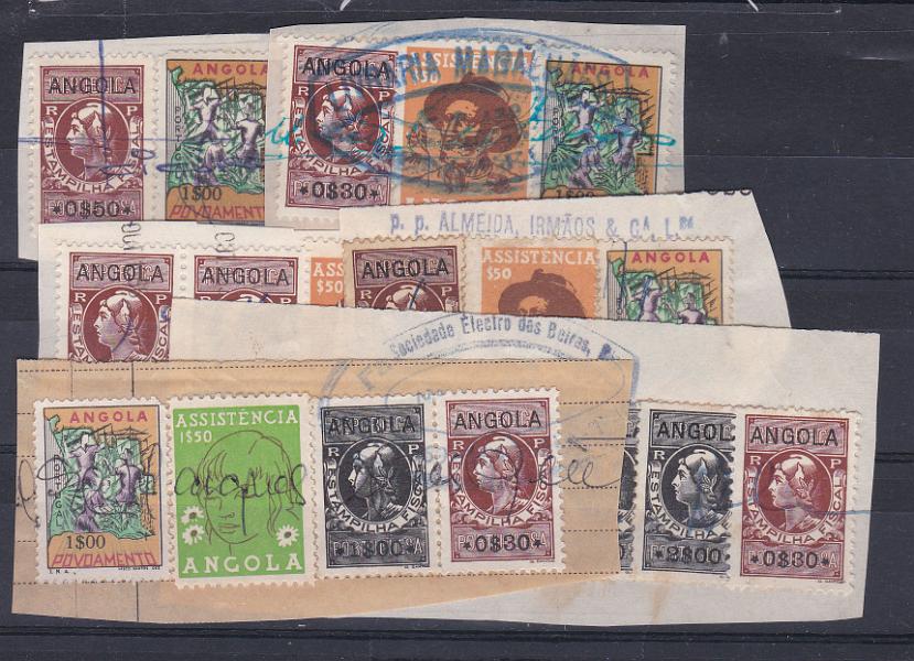 2054.jpg -     Lote:    2054      Lotes pelo Correio      Fiscais       Descrição:         Fiscais. Angola. Imposto do Selo + Povoamento + Assistência. Lote de seis fragmentos com diversas estampilhas fiscais.        FRG       Valor Base:     &euro; 6,00     Valor Venda:     Retirado     