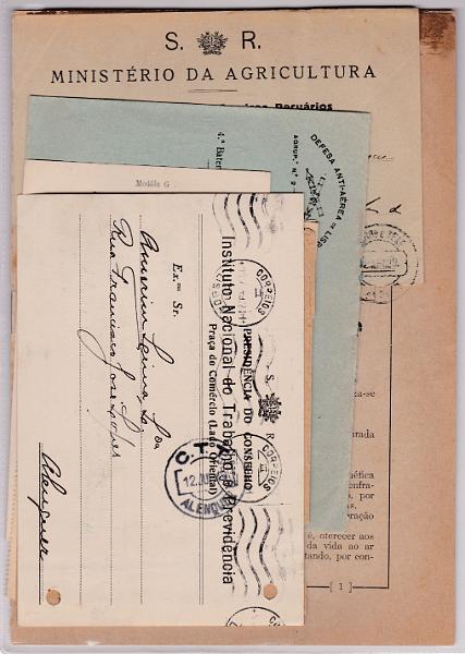 2092.jpg -     Lote:    2092      Lotes pelo Correio             Descrição:         Isentos de franquia. Lote com 8 cartões postais circulados isentos de franquia de diversas entidades. Lote a ver.        Lote       Valor Base:     &euro; 12,00     Valor Venda:     &euro; 16,00       