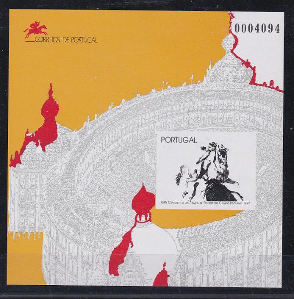 2095.jpg -     Lote:    2095      Lotes pelo Correio             Descrição:         1992 &mdash; Centenário da Praça de Touros do Campo Pequeno. CE2103, 70$00. Prova a preto não denteada, distribuída com a carteira.        PRV       Valor Base:     &euro; 5,00     Valor Venda:     Retirado     