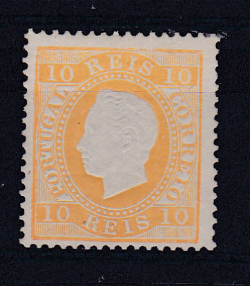 2124.jpg -     Lote:    2124      Lotes pelo Correio      Portugal       Descrição:         1870/76 &mdash; D. Luís I. Fita direita. CE37, 10 reis, papel liso, denteado 13 &frac12;. Selo com goma não original. Valor de catálogo &euro; 82,00.        (*)       Valor Base:     &euro; 8,00     Valor Venda:     &euro; 8,00       