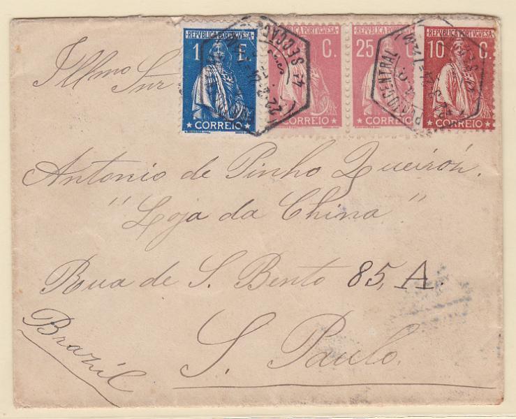 2211.jpg -     Lote:    2211      Lotes pelo Correio      Portugal       Descrição:         1912/23 &mdash; Ceres. Sobrescrito circulado do Porto (22.03.24) para o Brasil, com selo de 10C CE215, par de 25C CE255 e selo de 1E CE258.        Carta       Valor Base:     &euro; 15,00     Valor Venda:     Retirado     