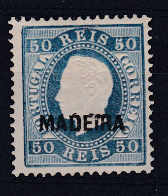 2411.jpg -     Lote:    2411      Lotes pelo Correio      Madeira       Descrição:         1879/80 &mdash; D. Luís I. Fita direita. CE28, 50 reis azul, denteado 12 &frac12;. Selo com goma não original. Valor de catálogo &euro; 215,00.        (*)       Valor Base:     &euro; 20,00     Valor Venda:     Retirado     